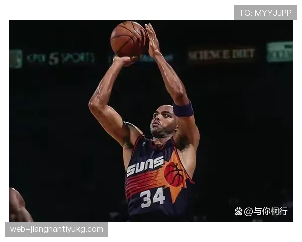 巴克利篮下强攻效率显著高于当代内线球员