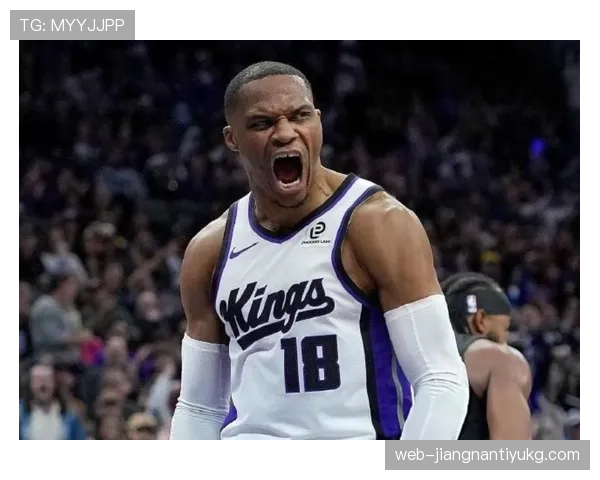 奥斯卡·罗伯特森助攻效率显著高于同期控卫主导球队节奏能力出众